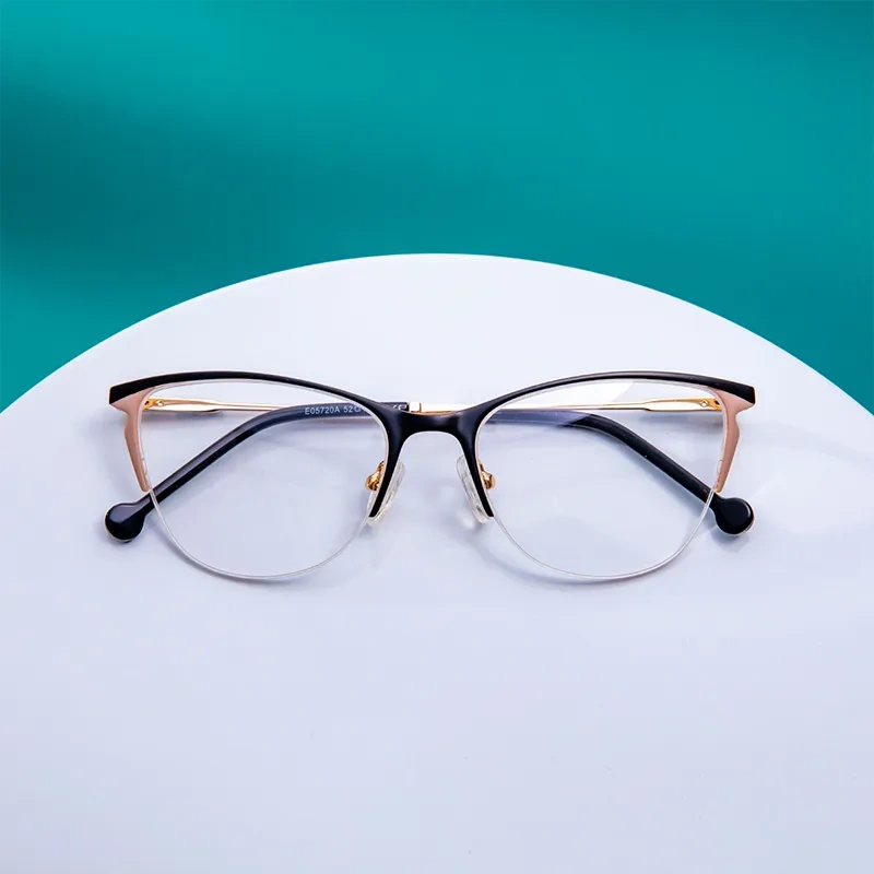 Cat-eye Black Eyeglasses