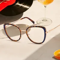 Cat-eye Tortoiseshell Eyeglasses