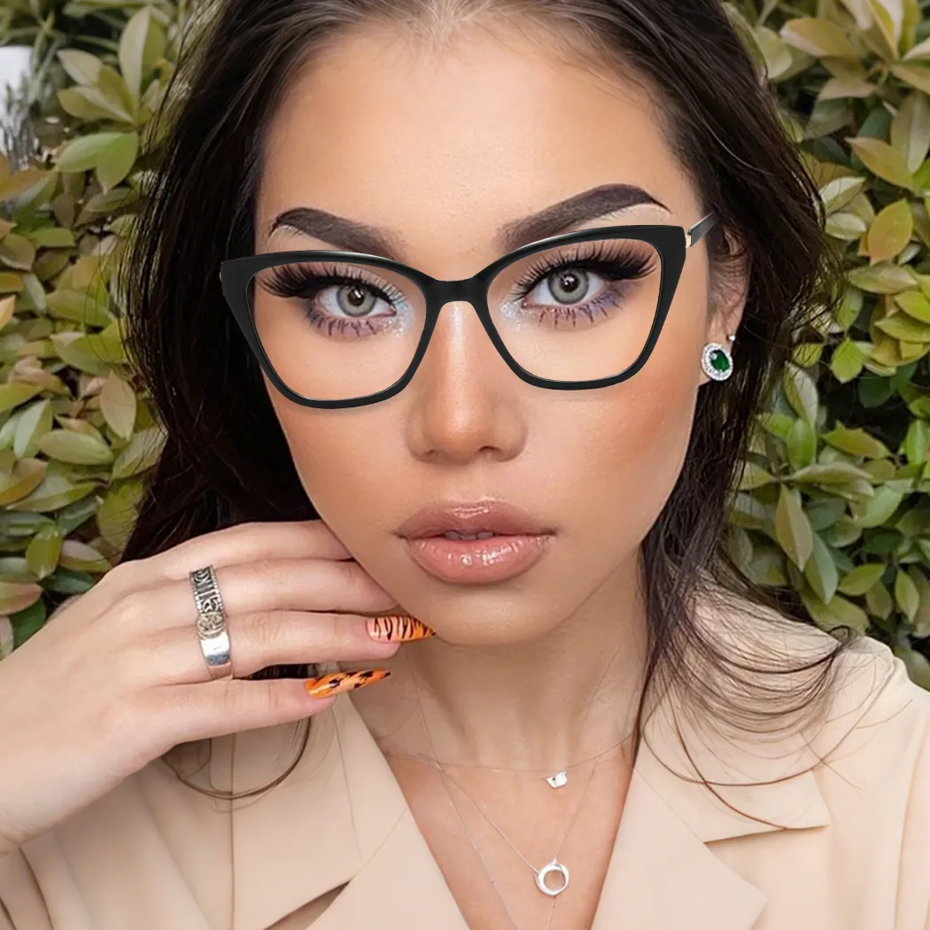 Cat-eye Pale Pink Eyeglasses