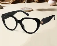 Cat-eye Transparent Amber Eyeglasses