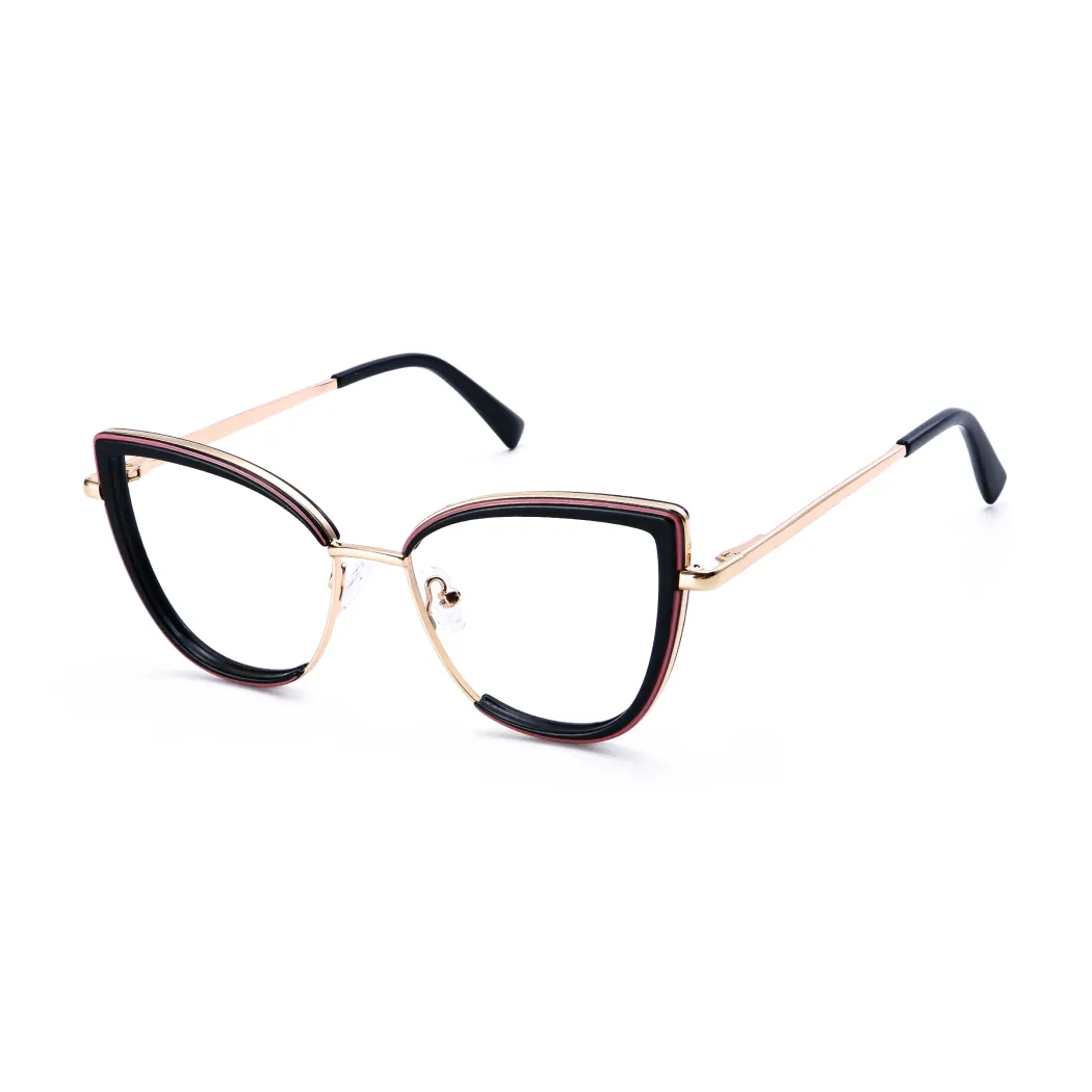 Bold Cat Eye