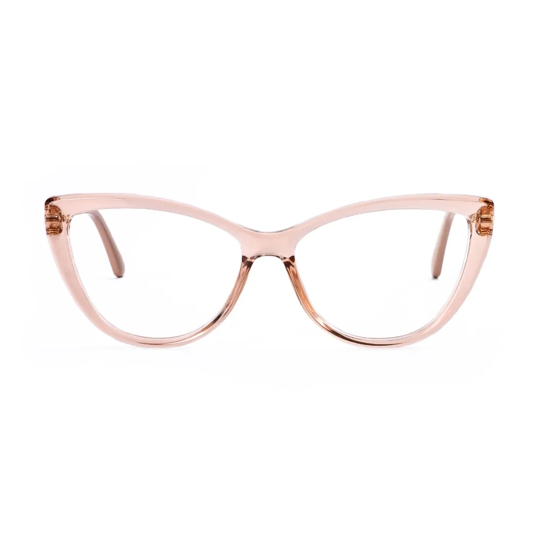Chic in Pink
Trendy