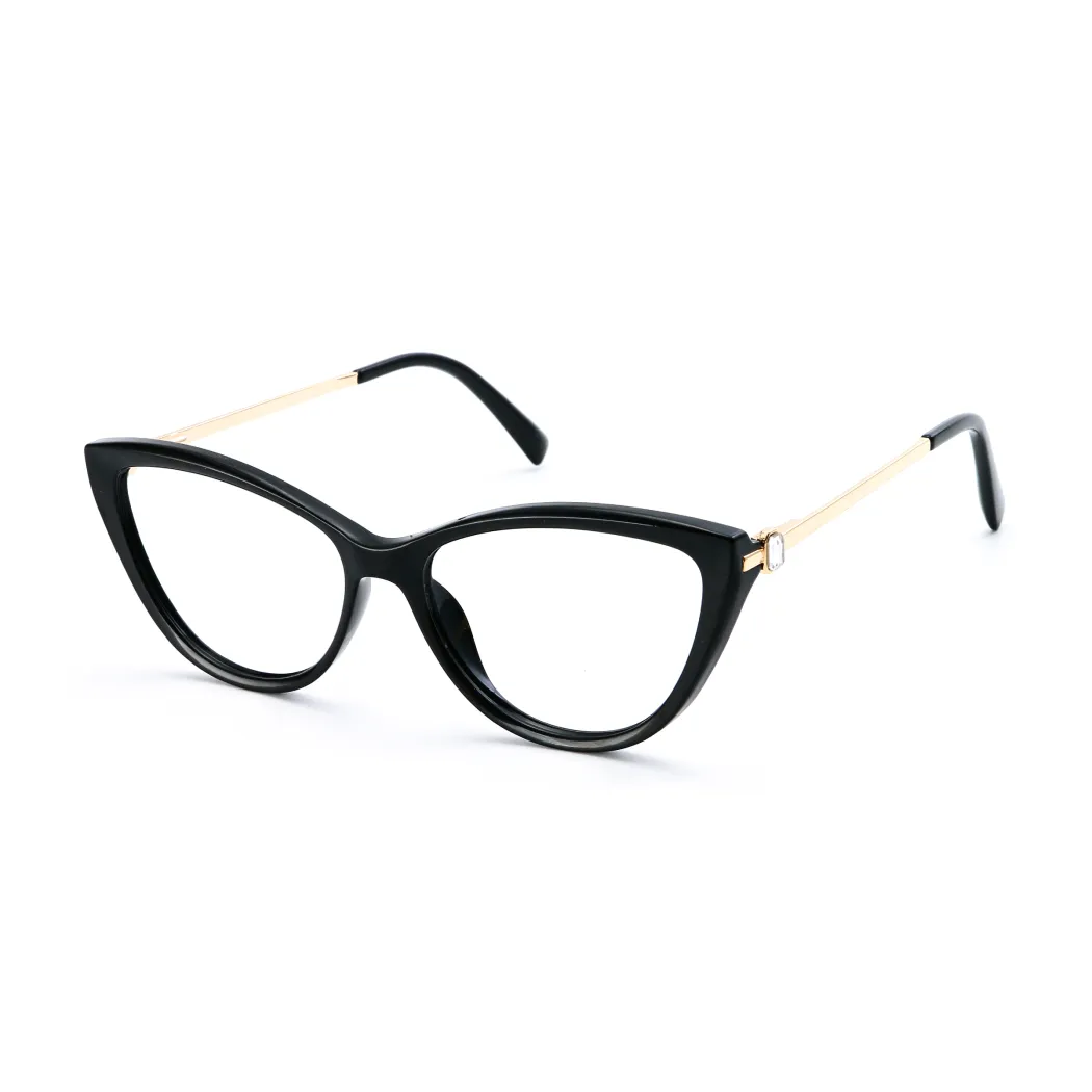 Bold Black Frames
Stylish