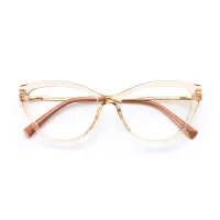 Warm Amber Elegance
Trendy