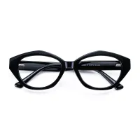Retro Oval Eyewear