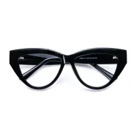 Chic Oval Eyewear