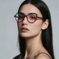 Oval Transparent Red