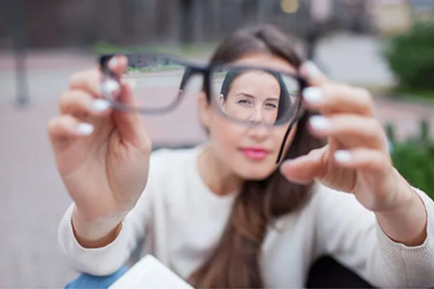 Why your new glasses make you dizzy?