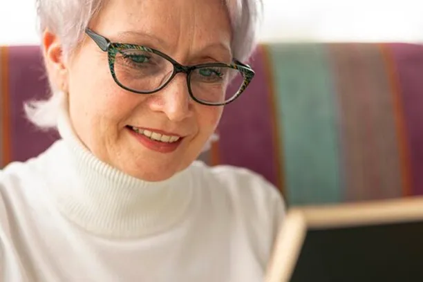 Finding Style on a Budget- Your Guide on How to Buy Cheap Reading Glasses