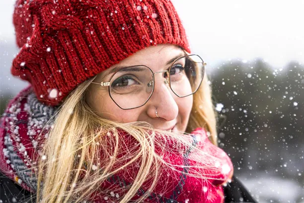 Embrace the Chill: Spotlight on This Winter’s Trendy Eyeglass Selection