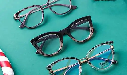 Why cat eye glasses are so popular