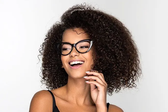 Best Glasses for Small Face: A Comprehensive Buying Guide