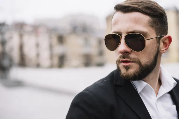 Round Glasses for Men: A Timeless Classic