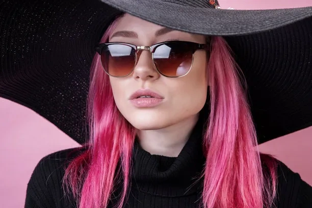 How Cool Glasses Transform Your Style?