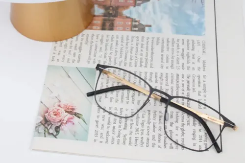 The Best Titanium Glasses for Men and Women in 2025
