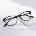 Luma - Oval Black Glasses for Women