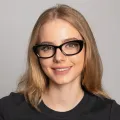 Lily - Oval Black Glasses for Women