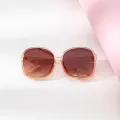 Patsy - Round Black Sunglasses for Women